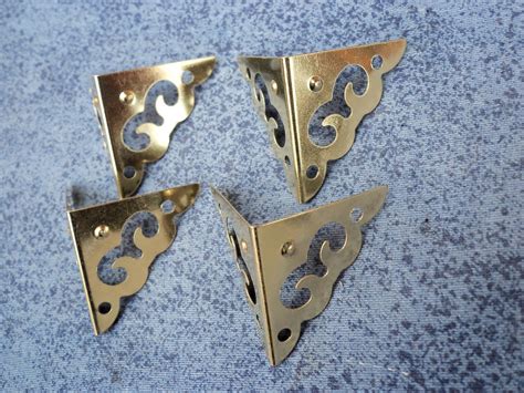 metal corner brackets decorative